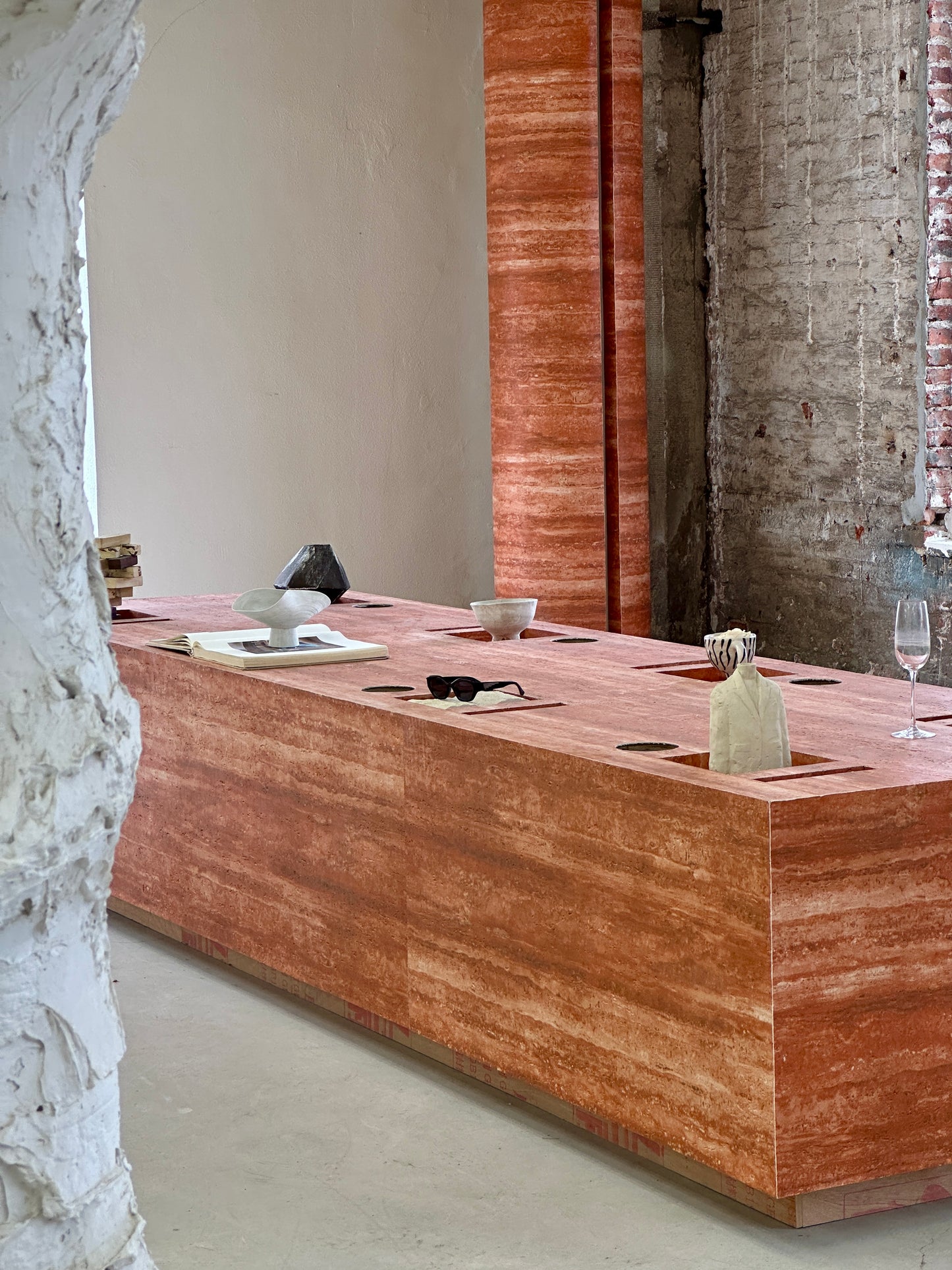 Linear Travertine