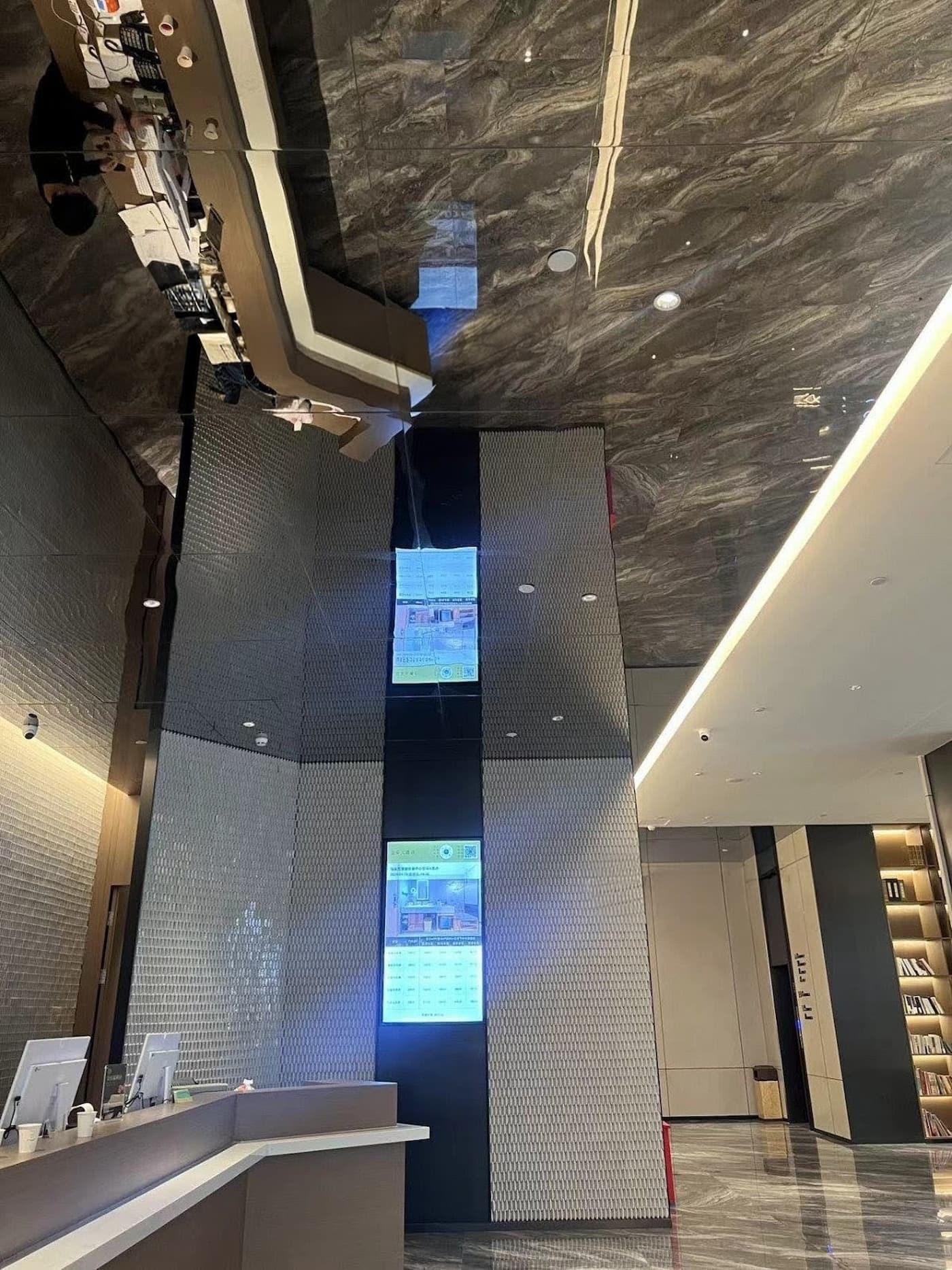 Bamboo mirror panel