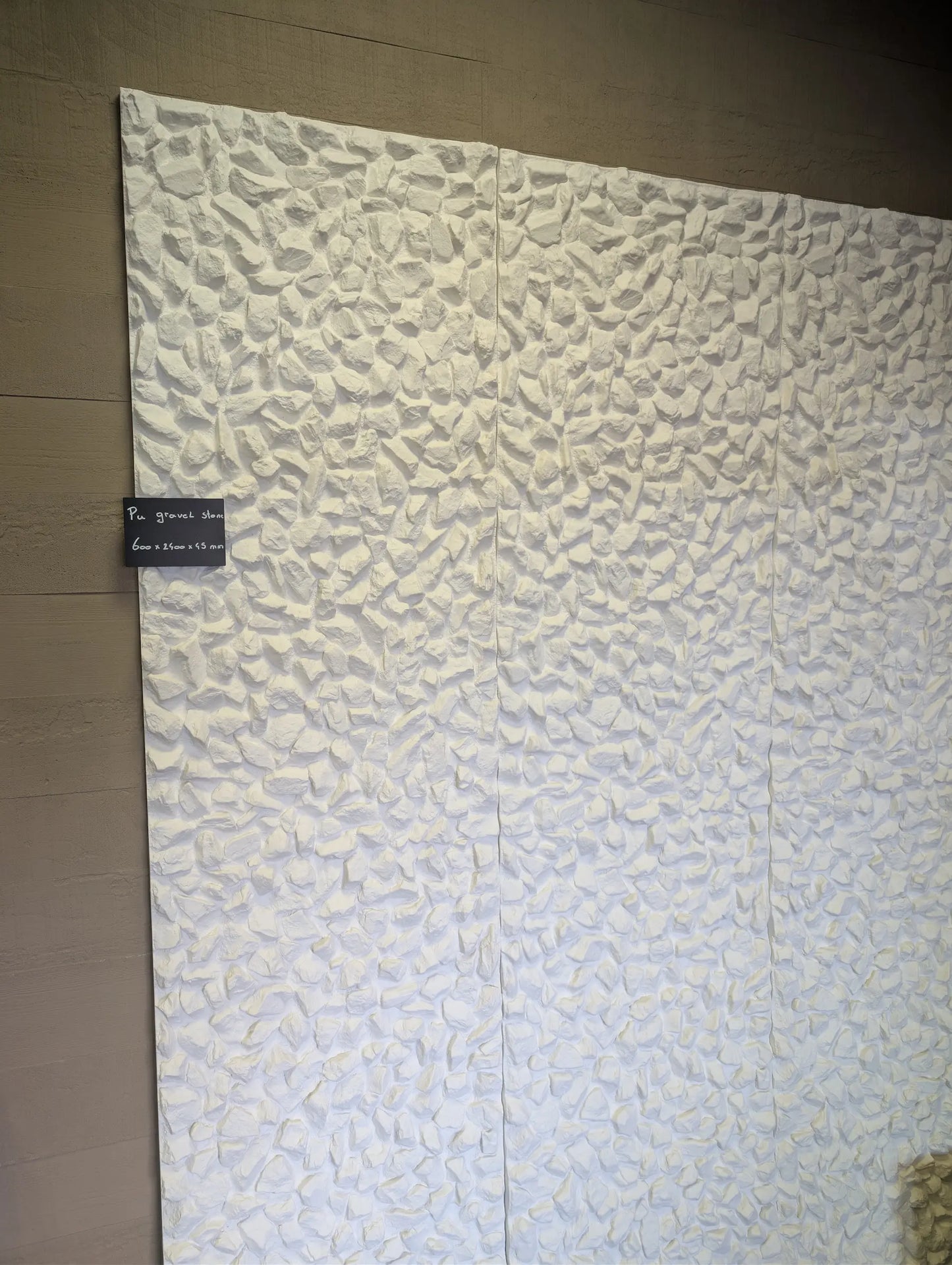 PU gravel stone